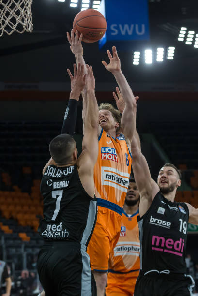 并非仅仅被 并非仅仅被