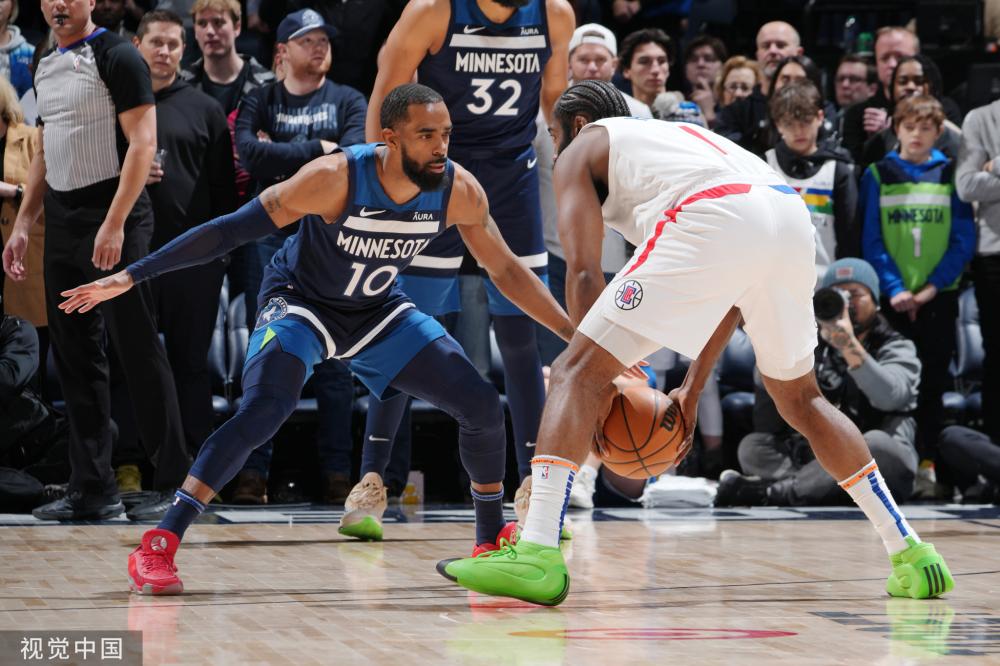 凶猛的底线 凶猛的底线